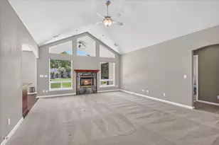 9 Aspen Ct, Eagle Point, OR 97524 - Photo 10