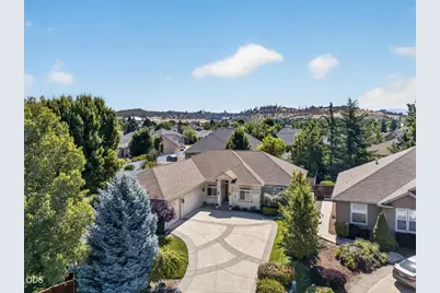 9 Aspen Court, Eagle Point, OR 97524 - Photo 1