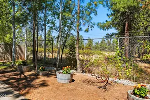 61375 Brianne Pl, Bend, OR 97702 - Photo 30