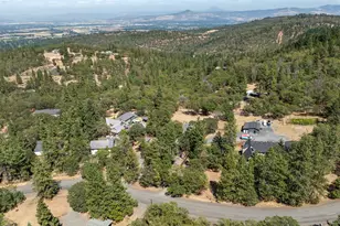 225 Andesite Dr, Jacksonville, OR 97530 - Photo 54