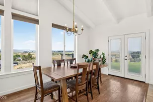 9582 Hill Rd, Klamath Falls, OR 97603 - Photo 12
