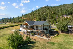 10999 N Applegate Rd, Grants Pass, OR 97527 - Photo 6