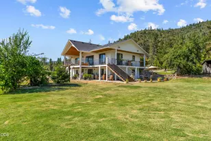 10999 N Applegate Rd, Grants Pass, OR 97527 - Photo 8