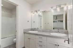 2425 NW Lemhi Pass Dr, Bend, OR 97703 - Photo 22