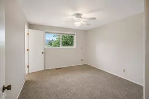 2840 Alameda St, Medford, OR 97504 - Photo 14