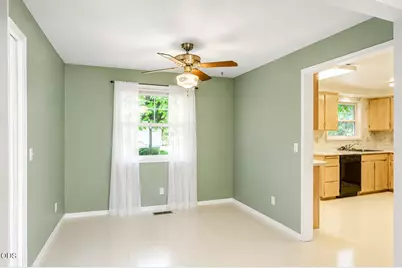 2840 Alameda Street, Medford, OR 97504 - Photo 6