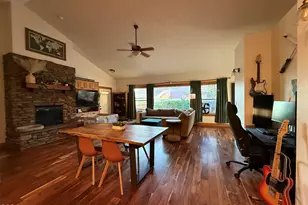 749 NW 8th St, Redmond, OR 97756 - Photo 16