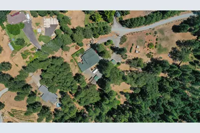 1160 Crow Road, Merlin, OR 97532 - Photo 44