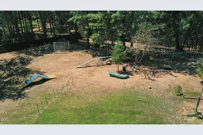 1160 Crow Road, Merlin, OR 97532 - Photo 38