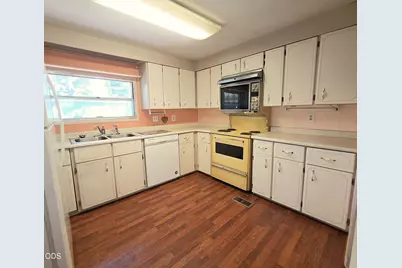 2200 NE Highway 20 #UNIT 10, Bend, OR 97701 - Photo 14