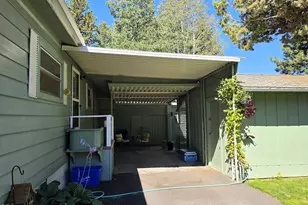 2200 NE Hwy 20, Bend, OR 97701 - Photo 30