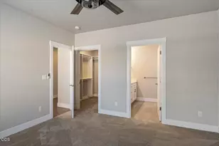2755 SW Greens Blvd, Redmond, OR 97756 - Photo 6