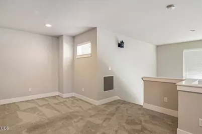 2755 SW Greens Boulevard #APT 17, Redmond, OR 97756 - Photo 24