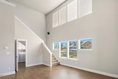 2755 SW Greens Boulevard #APT 17, Redmond, OR 97756 - Photo 14