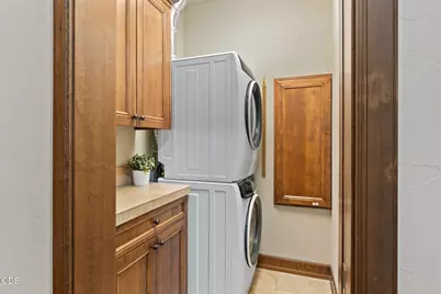 363 SW Bluff Drive #101, Bend, OR 97702 - Photo 28