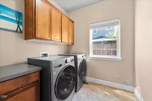 1073 Cathedral Way, Central Point, OR 97502 - Photo 36