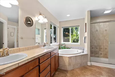 1073 Cathedral Way, Central Point, OR 97502 - Photo 24