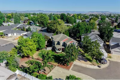 1073 Cathedral Way, Central Point, OR 97502 - Photo 46