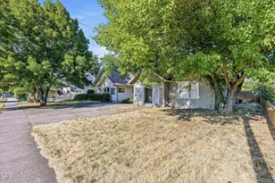 315 King St, Medford, OR 97501 - Photo 4