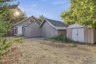 315 King St, Medford, OR 97501 - Photo 44
