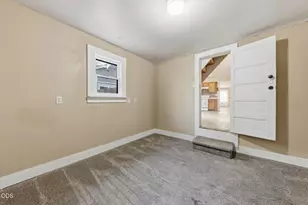 315 King St, Medford, OR 97501 - Photo 8