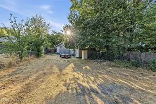 315 King St, Medford, OR 97501 - Photo 46