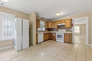 315 King St, Medford, OR 97501 - Photo 14