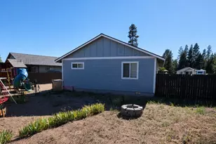 52470 Medill Ct, La Pine, OR 97739 - Photo 2