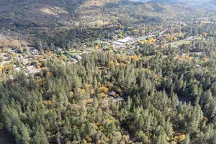 5118 Williams Hwy, Grants Pass, OR 97527 - Photo 2
