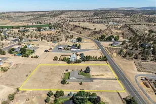 1940 SE Sagebrush Dr, Madras, OR 97741 - Photo 58