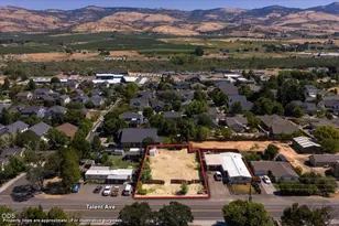1019 Talent Ave, Talent, OR 97540 - Photo 1