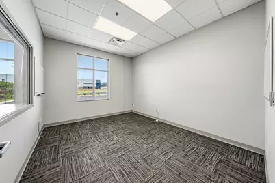 4689 Industry Drive #2, Medford, OR 97502 - Photo 28