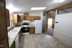 2118 SW Shane Way, Grants Pass, OR 97527 - Photo 8