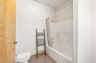53481 Brookie Way, La Pine, OR 97739 - Photo 12