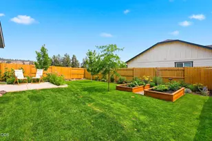 3774 NW 7th Ln, Redmond, OR 97756 - Photo 28