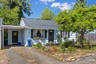 1655 N Juniper St, Coquille, OR 97423 - Photo 1