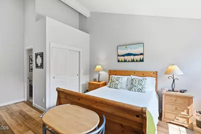 60527 Seventh Mountain Drive, Bend, OR 97702 - Photo 18