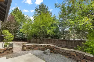 61438 Linton Loop, Bend, OR 97702 - Photo 60