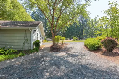 530 April Drive, Merlin, OR 97532 - Photo 44