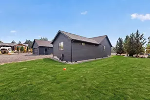 2955 SW Bentwood Dr, Redmond, OR 97756 - Photo 38