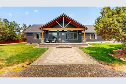 2955 SW Bentwood Drive, Redmond, OR 97756 - Photo 2