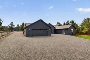 2955 SW Bentwood Dr, Redmond, OR 97756 - Photo 34