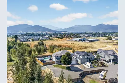232 Willow Springs, Talent, OR 97540 - Photo 54