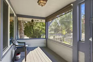 1055 California, Klamath Falls, OR 97601 - Photo 4