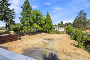 1055 California, Klamath Falls, OR 97601 - Photo 40