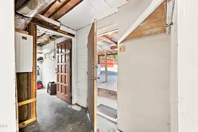 1055 California Avenue, Klamath Falls, OR 97601 - Photo 34