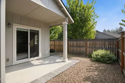 2920 NW Hemlock Lane, Redmond, OR 97756 - Photo 24