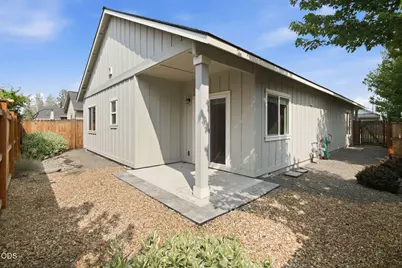 2920 NW Hemlock Lane, Redmond, OR 97756 - Photo 22