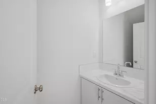 4615 SW Salmon Ave, Redmond, OR 97756 - Photo 32