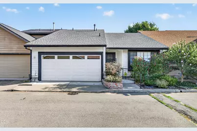 653 Golden Lane, Medford, OR 97504 - Photo 1